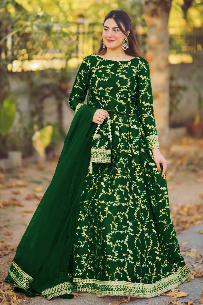 Embroidered Lehenga Choli 3pcs Set With Hand Bag