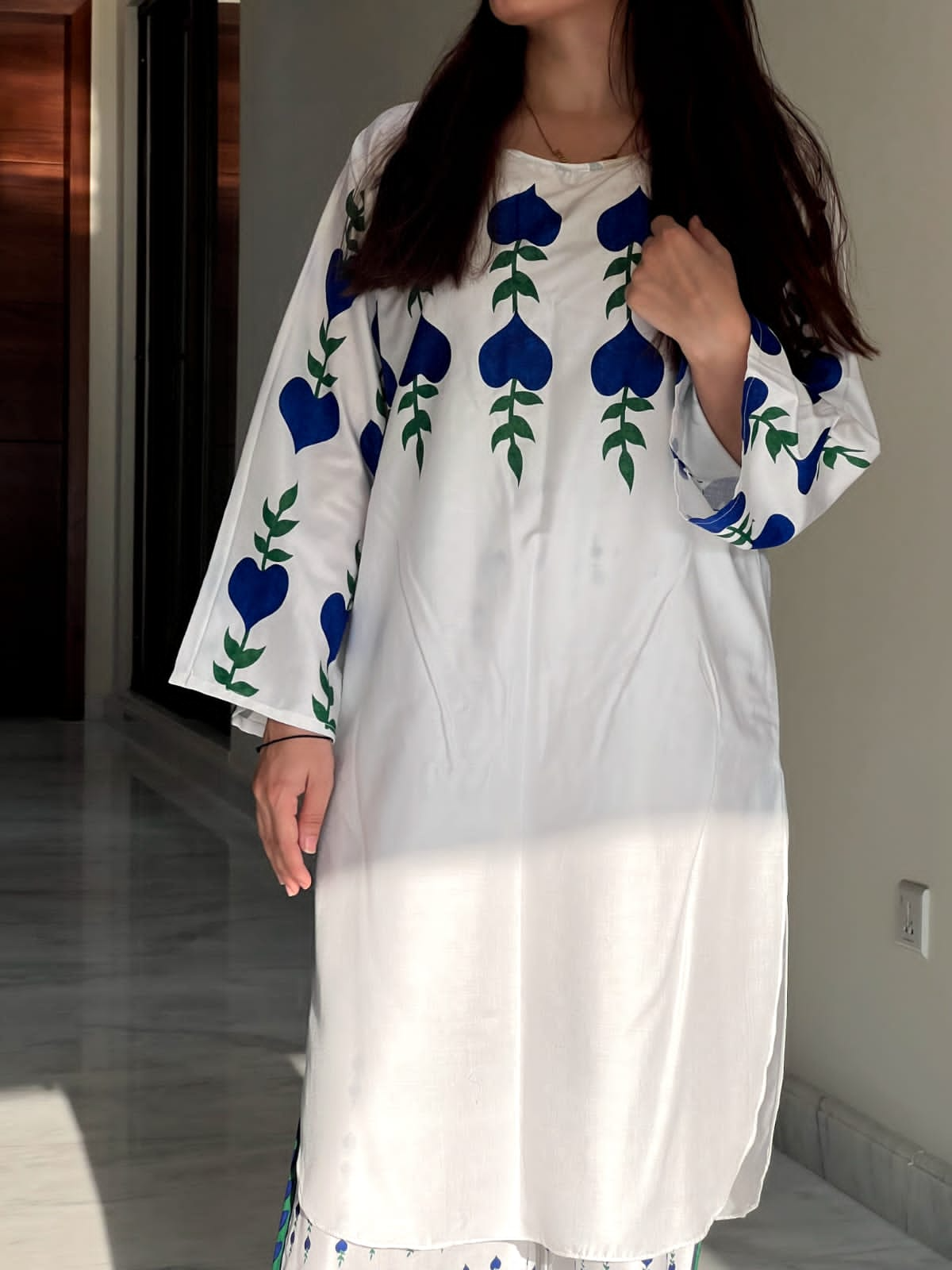 Red Dove Lawn 2Pc Suit