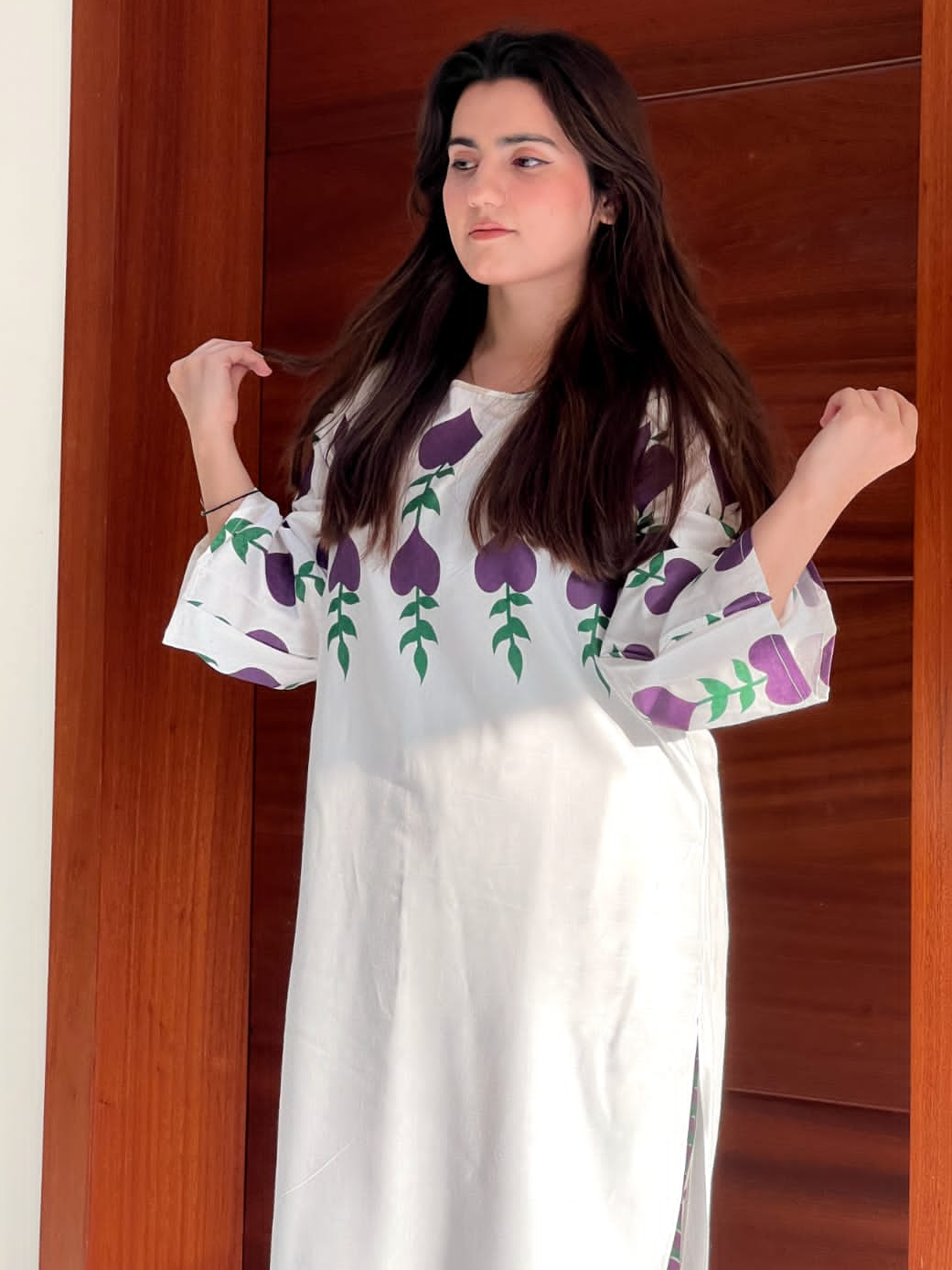 Red Dove Lawn 2Pc Suit