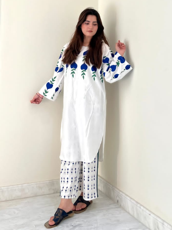 Red Dove Lawn 2Pc Suit