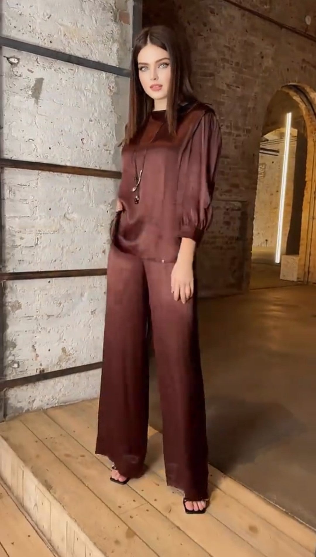 Back Drape Beauty Shamooz Slik Western Co-Ord Set