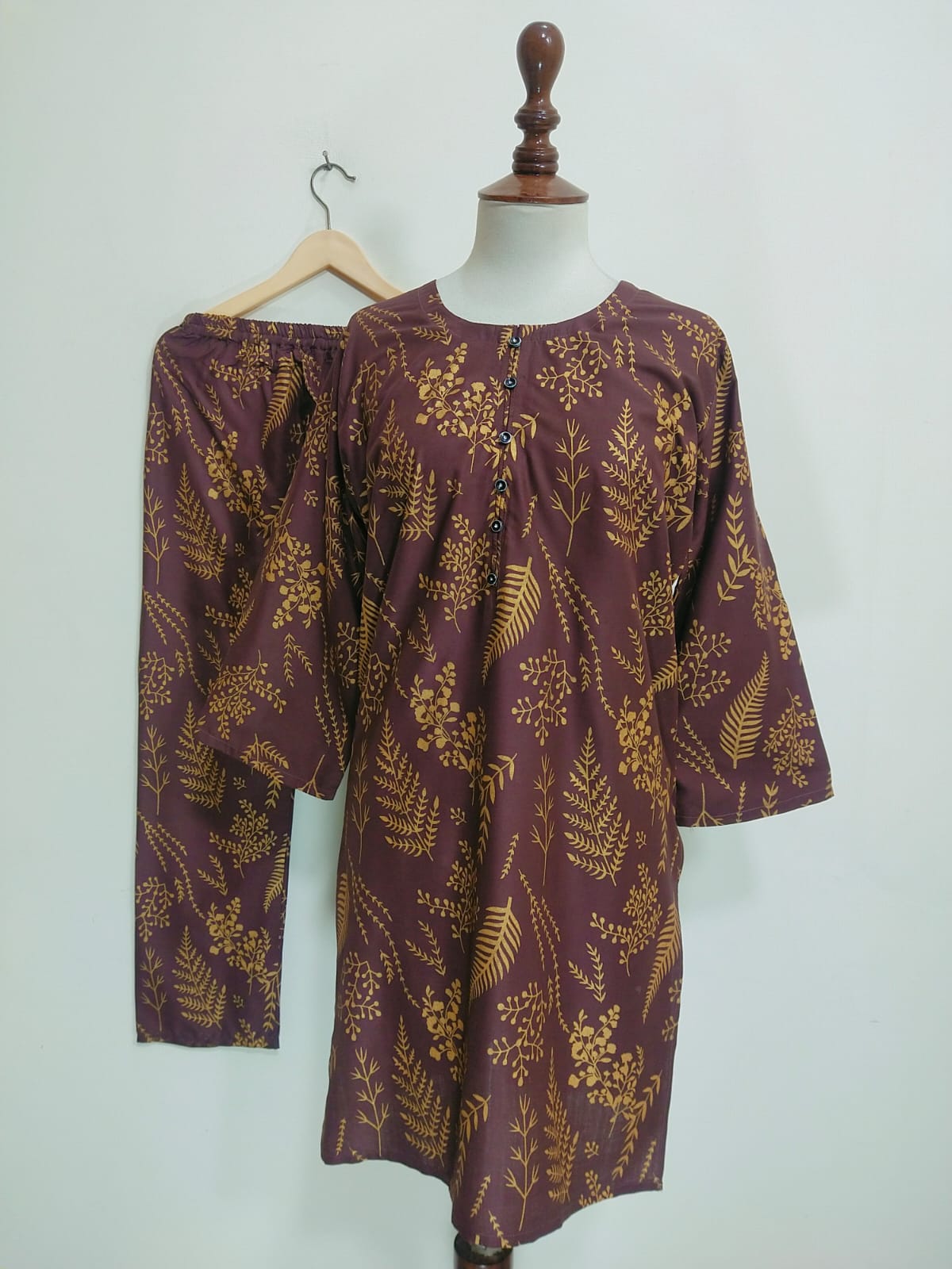 Peacock Design 2pcs suit stitch suit
